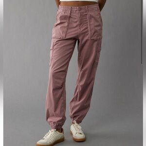NWT Women’s American Eagle Cargo Pants - Rust 4